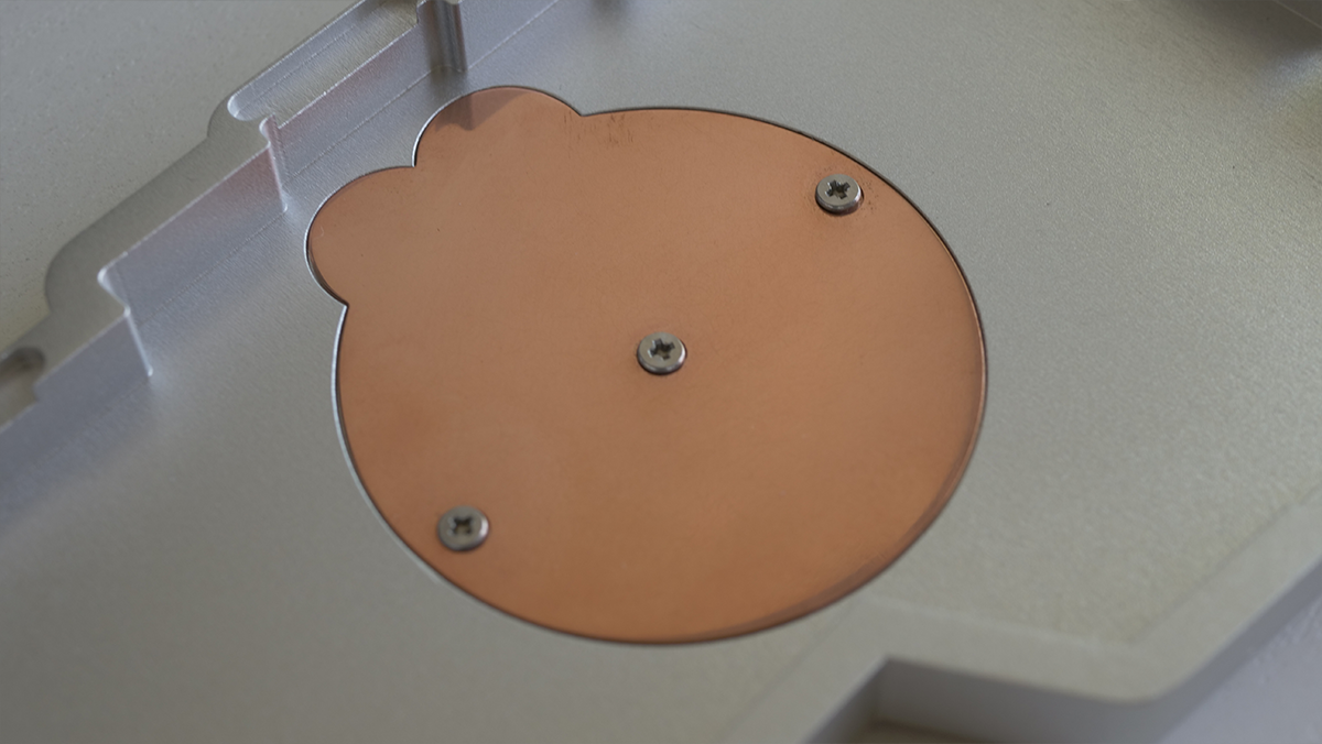 Cörnium_screw_weight
